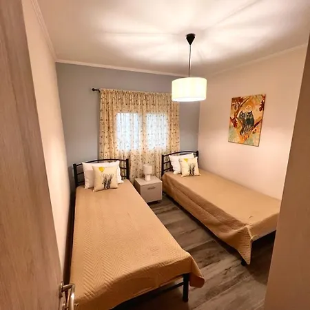 Holiday home μάζης εξοχικές Dhiyeliotika