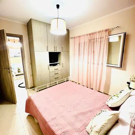 μάζης εξοχικές Holiday home Dhiyeliotika